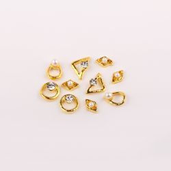 №10 Стразы E.Co Nails объёмные золотые треугольники, ромбы, капли, круги (9шт)